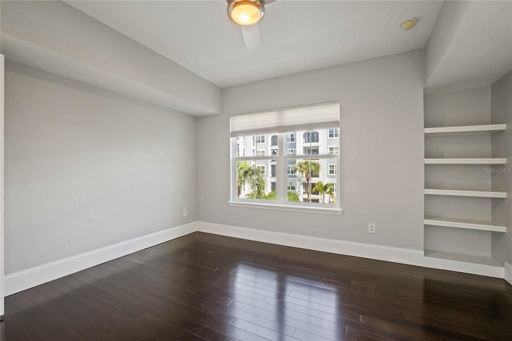 For Rent: $2,100 (2 beds, 2 baths, 1115 Square Feet)