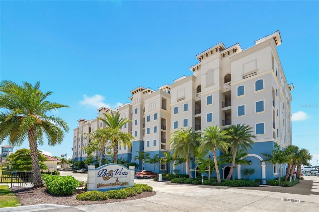 For Sale: $1,450,000 (3 beds, 2 baths, 1802 Square Feet)