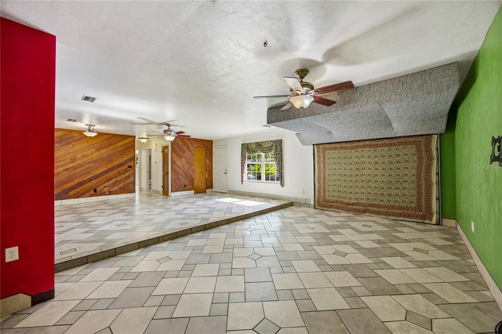 En Venta: $270,000 (2 camas, 2 baños, 1337 Pies cuadrados)