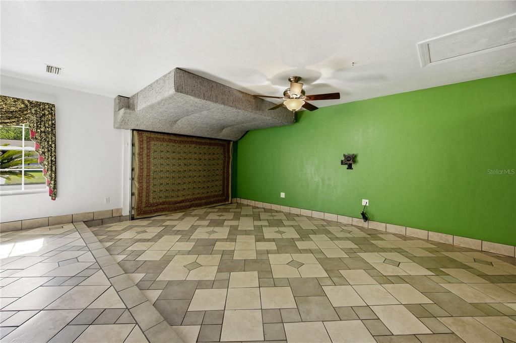 En Venta: $270,000 (2 camas, 2 baños, 1337 Pies cuadrados)