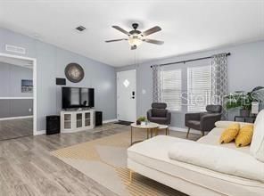 For Sale: $175,000 (3 beds, 2 baths, 1040 Square Feet)