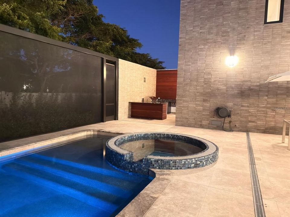 For Sale: $3,125,000 (5 beds, 5 baths, 4340 Square Feet)