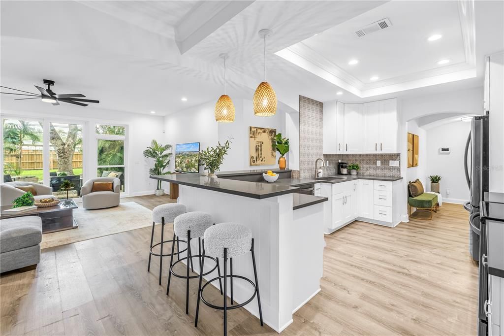 For Sale: $1,100,000 (7 beds, 5 baths, 3200 Square Feet)