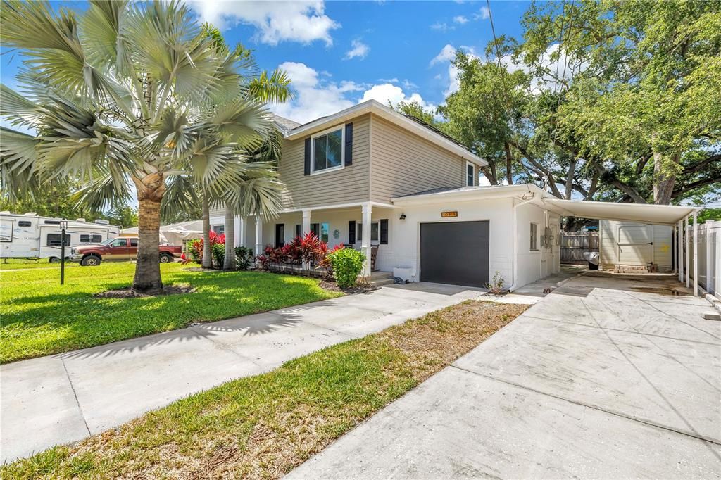 For Sale: $1,100,000 (7 beds, 5 baths, 3200 Square Feet)