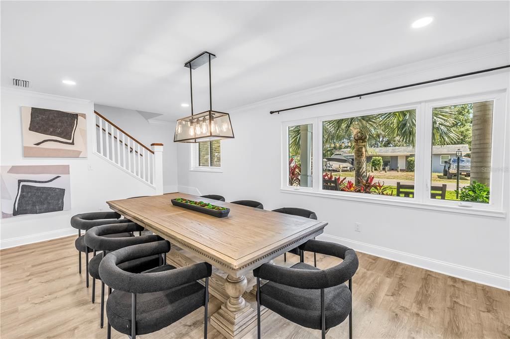 For Sale: $1,100,000 (7 beds, 5 baths, 3200 Square Feet)