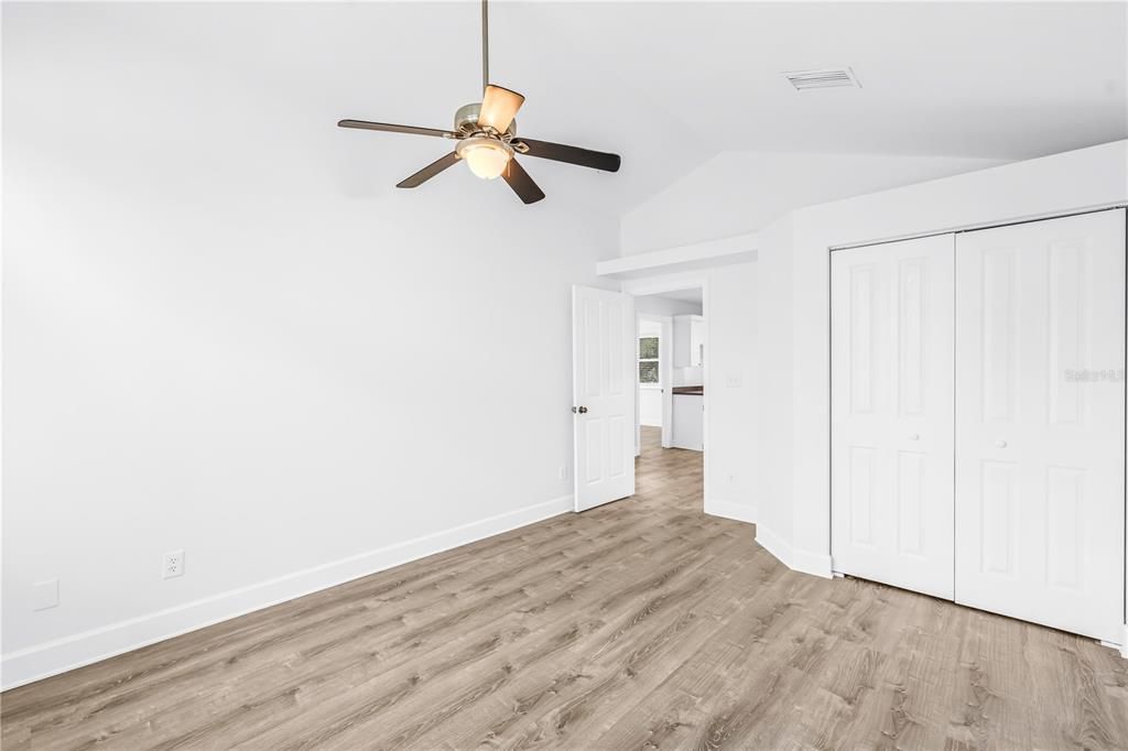 For Sale: $1,100,000 (7 beds, 5 baths, 3200 Square Feet)