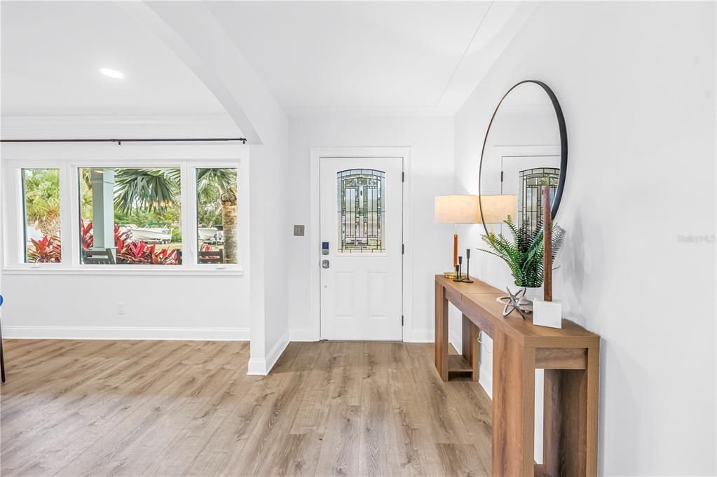 For Sale: $1,100,000 (7 beds, 5 baths, 3200 Square Feet)