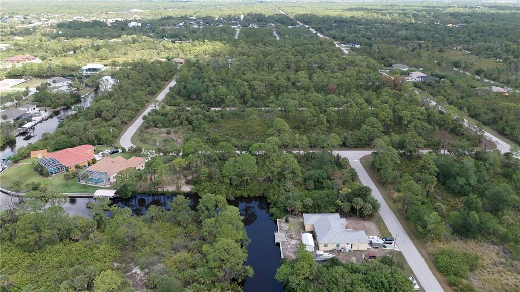 待售: $235,000 (0.46 acres)
