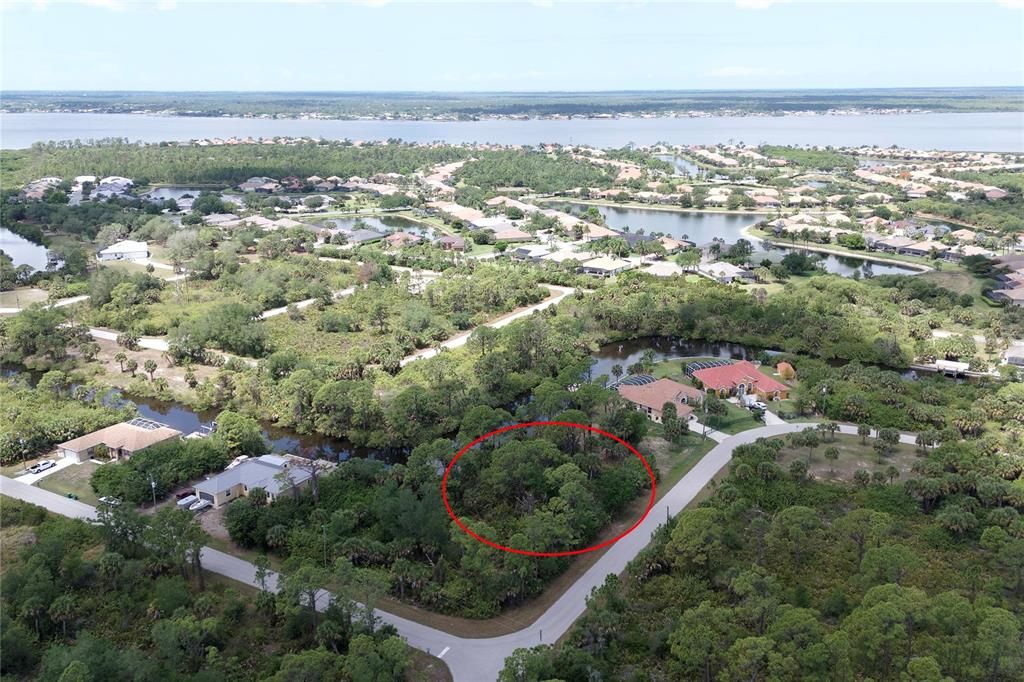 待售: $235,000 (0.46 acres)