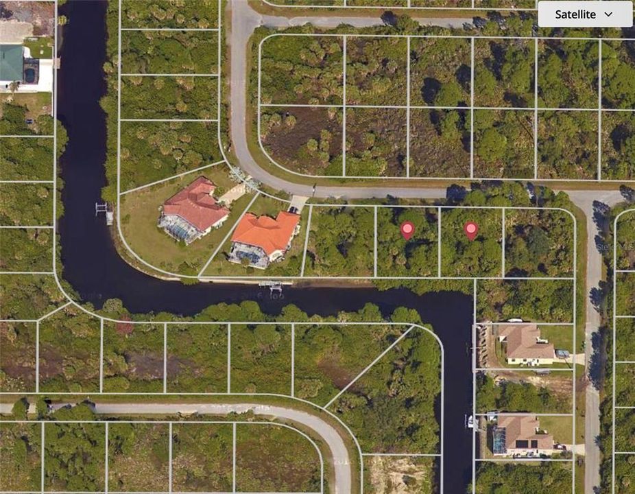 待售: $235,000 (0.46 acres)