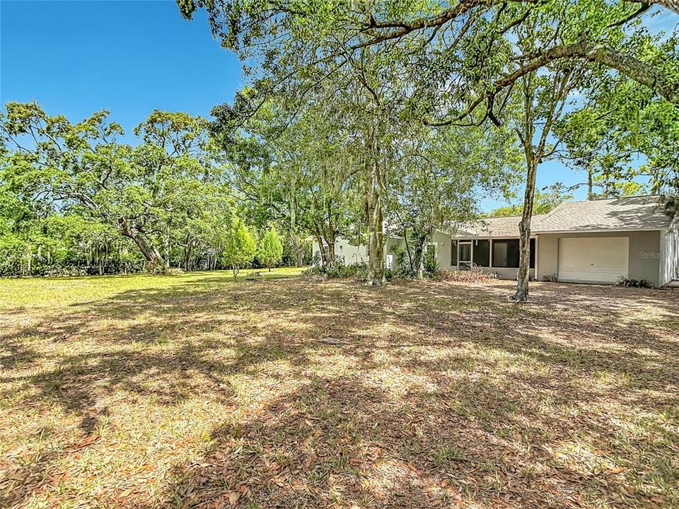 For Sale: $419,900 (4 beds, 2 baths, 2096 Square Feet)