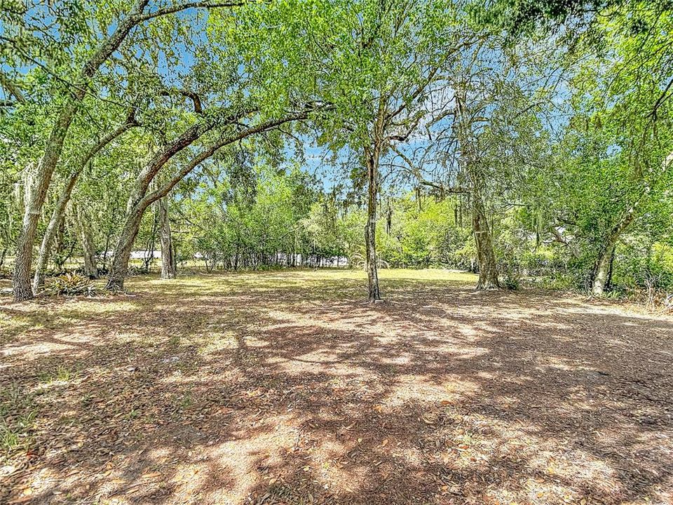 For Sale: $419,900 (4 beds, 2 baths, 2096 Square Feet)
