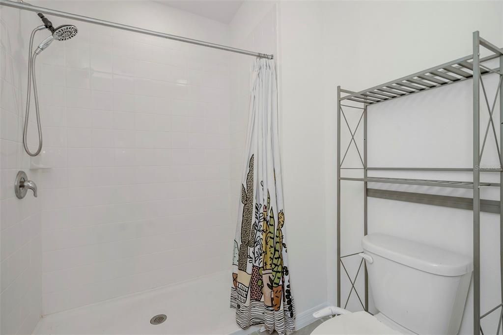 En Renta: $2,400 (3 camas, 2 baños, 1758 Pies cuadrados)