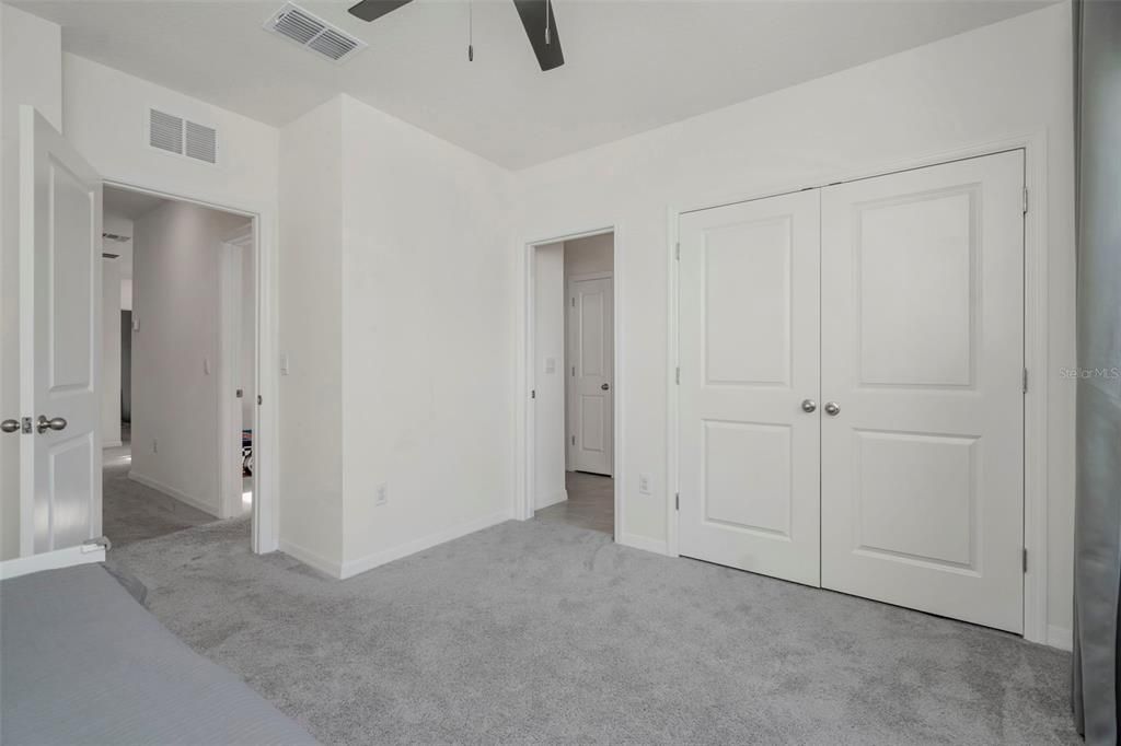 En Renta: $2,400 (3 camas, 2 baños, 1758 Pies cuadrados)