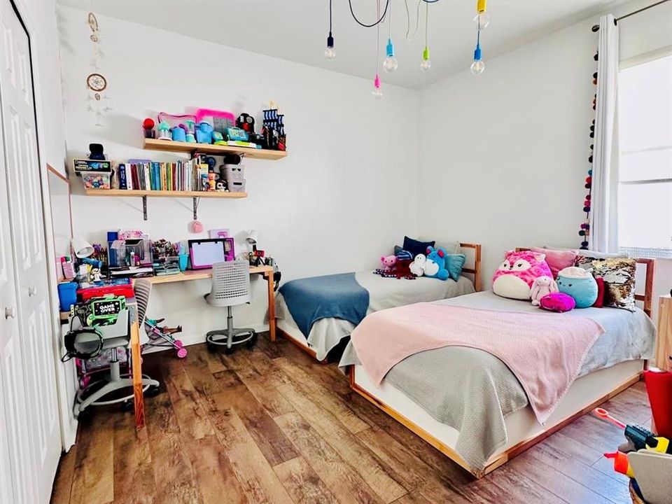 В аренду: $2,450 (3 спален, 2 ванн, 1758 Квадратных фут)