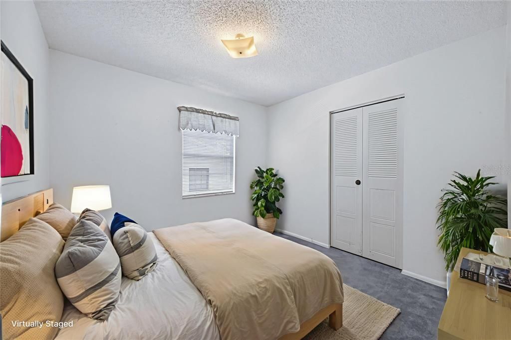 For Sale: $265,000 (3 beds, 2 baths, 1068 Square Feet)