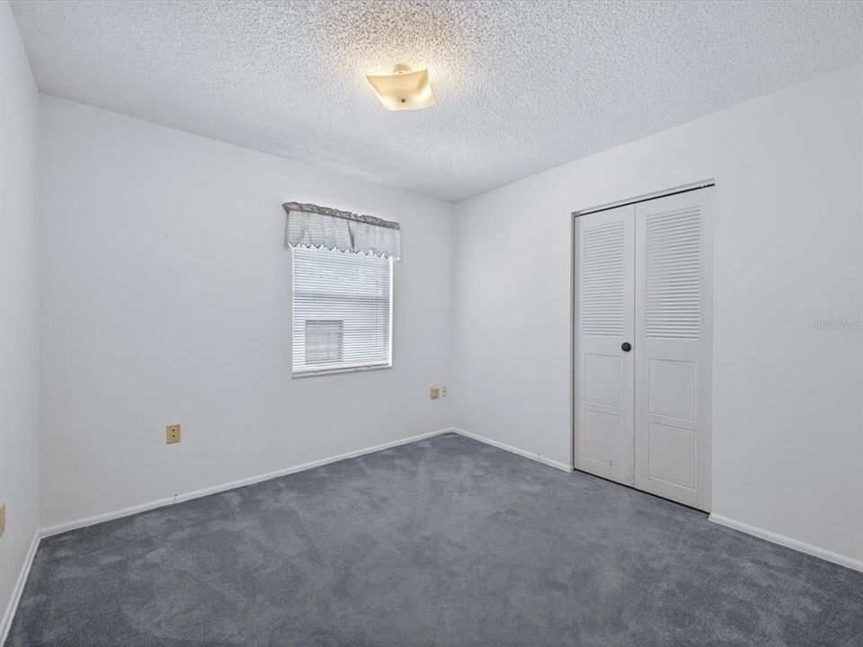 For Sale: $265,000 (3 beds, 2 baths, 1068 Square Feet)