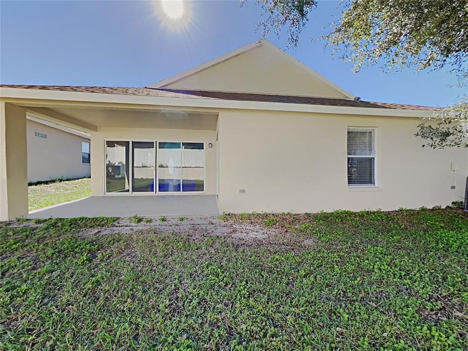 Active With Contract: $325,000 (3 beds, 2 baths, 1676 Square Feet)