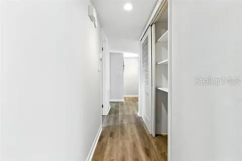 Activo con contrato: $545,000 (4 camas, 3 baños, 2107 Pies cuadrados)