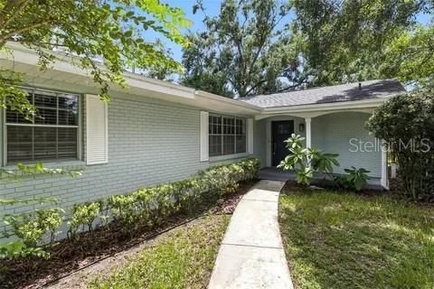 Activo con contrato: $545,000 (4 camas, 3 baños, 2107 Pies cuadrados)