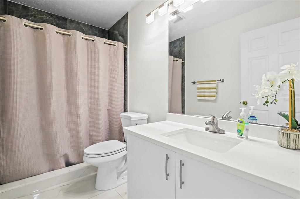 For Sale: $209,900 (3 beds, 2 baths, 1714 Square Feet)