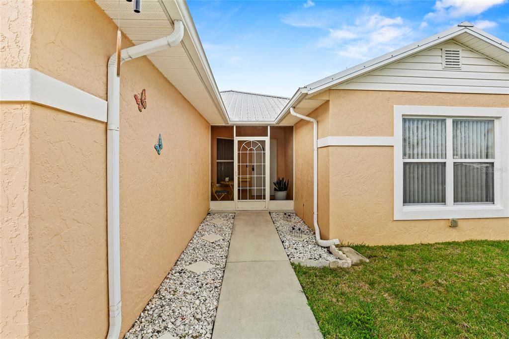 For Sale: $209,900 (3 beds, 2 baths, 1714 Square Feet)
