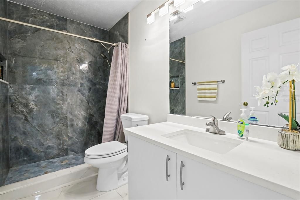 For Sale: $209,900 (3 beds, 2 baths, 1714 Square Feet)
