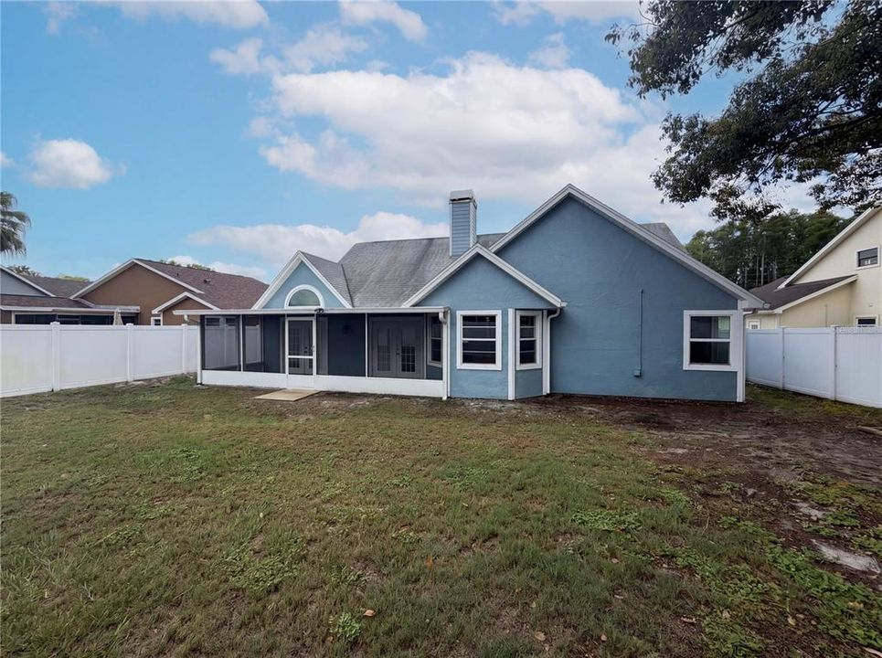 For Sale: $365,000 (3 beds, 2 baths, 1596 Square Feet)