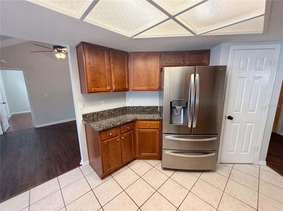 For Sale: $365,000 (3 beds, 2 baths, 1596 Square Feet)