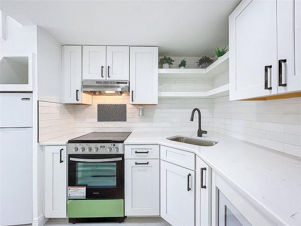 В аренду: $1,250 (1 спален, 1 ванн, 385 Квадратных фут)