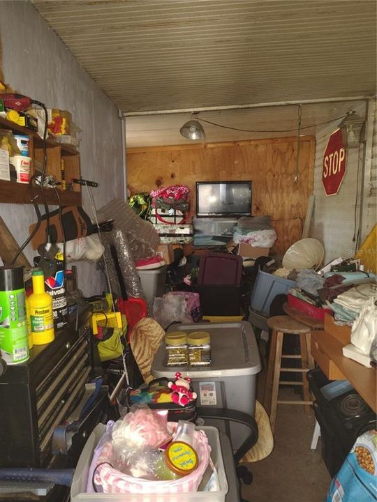 For Sale: $92,500 (2 beds, 1 baths, 480 Square Feet)