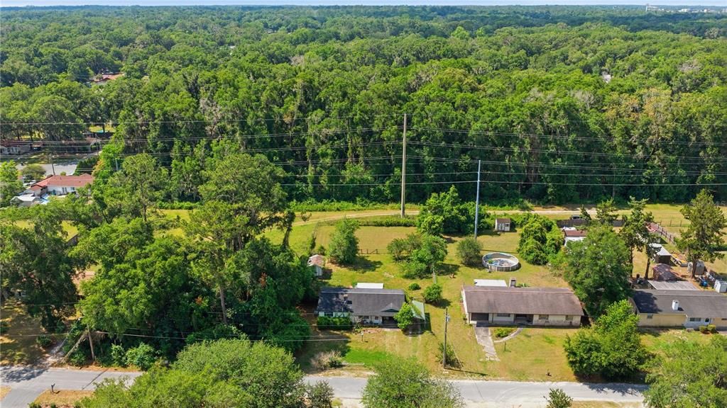 For Sale: $155,000 (2 beds, 1 baths, 966 Square Feet)