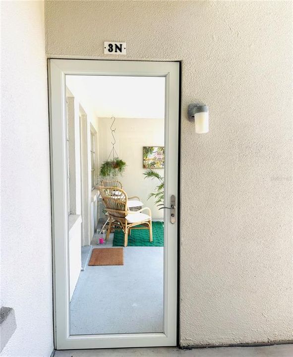 En Venta: $285,000 (2 camas, 2 baños, 976 Pies cuadrados)