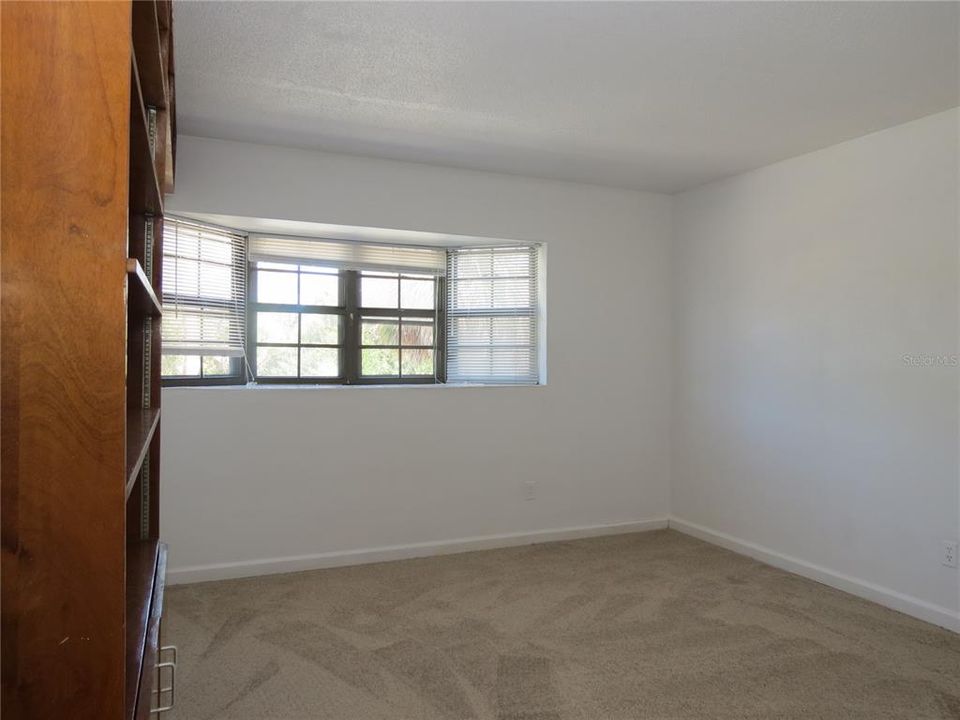 For Rent: $1,375 (2 beds, 1 baths, 528 Square Feet)