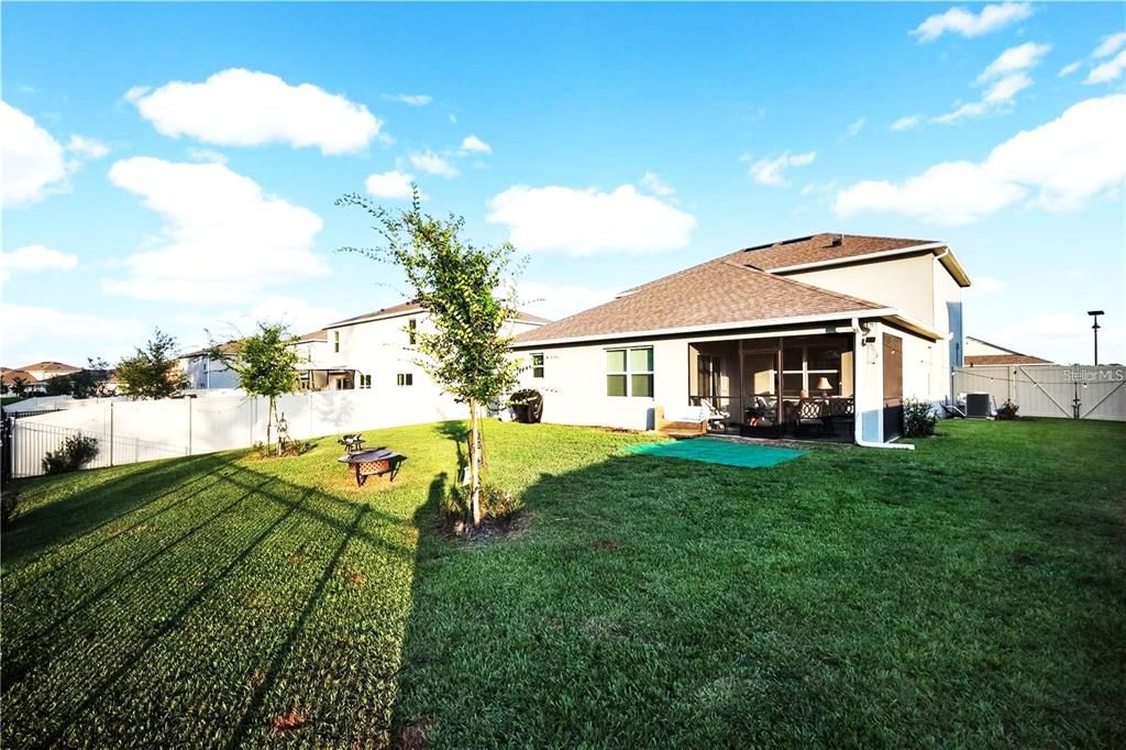 En Venta: $499,000 (4 camas, 3 baños, 2858 Pies cuadrados)
