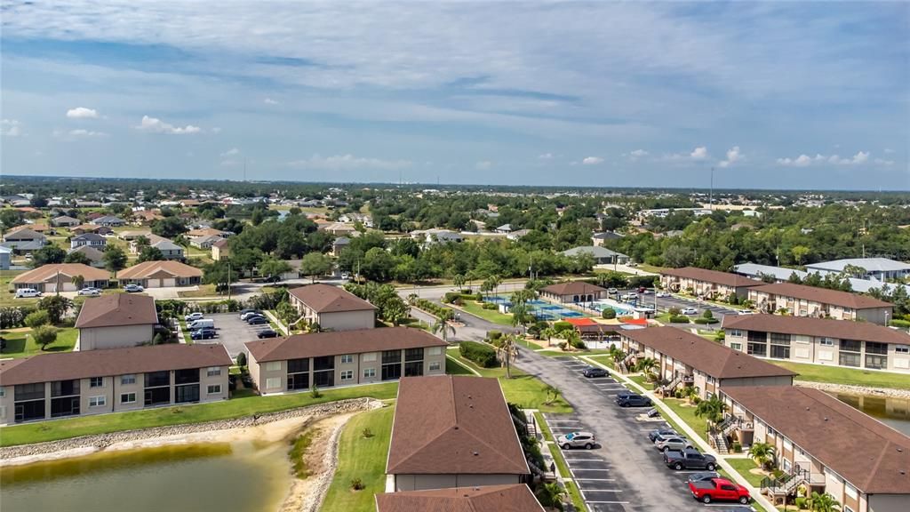 For Sale: $145,000 (2 beds, 2 baths, 860 Square Feet)