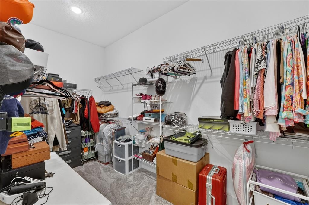 For Sale: $469,000 (3 beds, 2 baths, 1799 Square Feet)