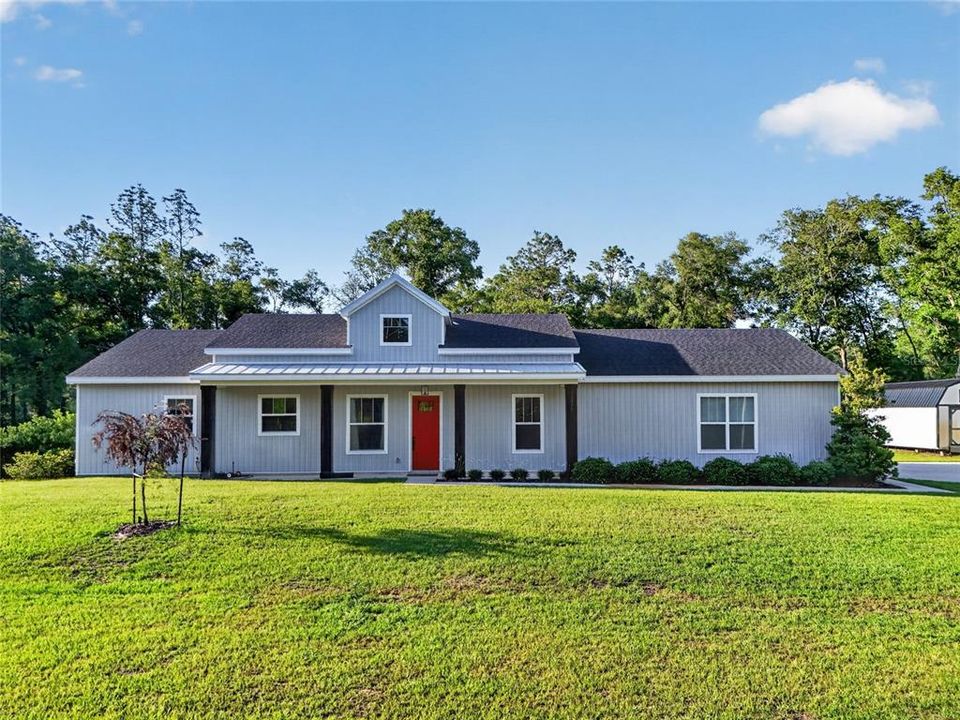 For Sale: $469,000 (3 beds, 2 baths, 1799 Square Feet)