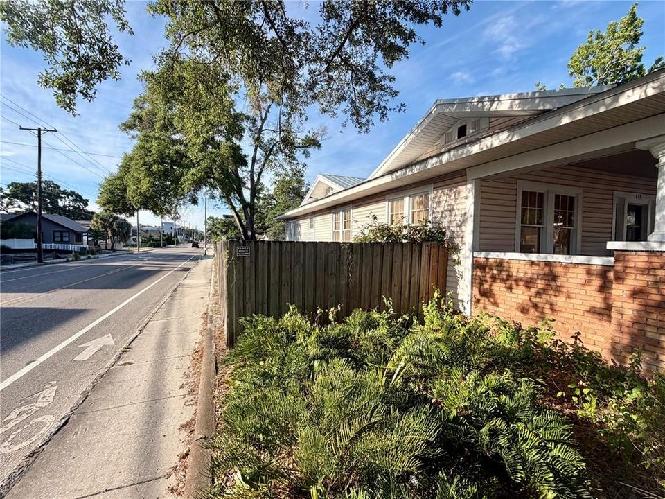 En Venta: $851,000 (3 camas, 2 baños, 1547 Pies cuadrados)