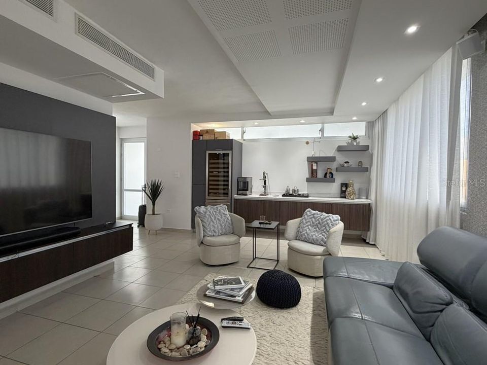 For Sale: $759,000 (3 beds, 2 baths, 2230 Square Feet)