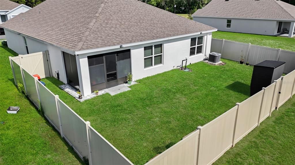 For Sale: $289,900 (4 beds, 2 baths, 1827 Square Feet)