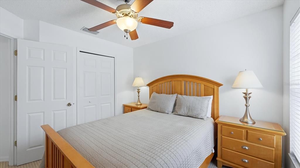 For Sale: $525,000 (4 beds, 2 baths, 1972 Square Feet)