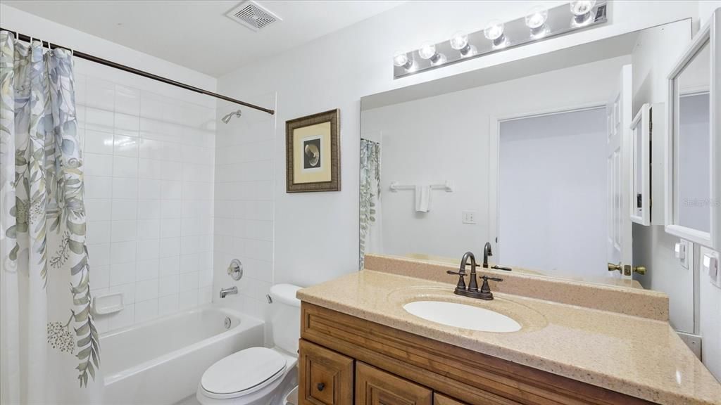 For Sale: $525,000 (4 beds, 2 baths, 1972 Square Feet)