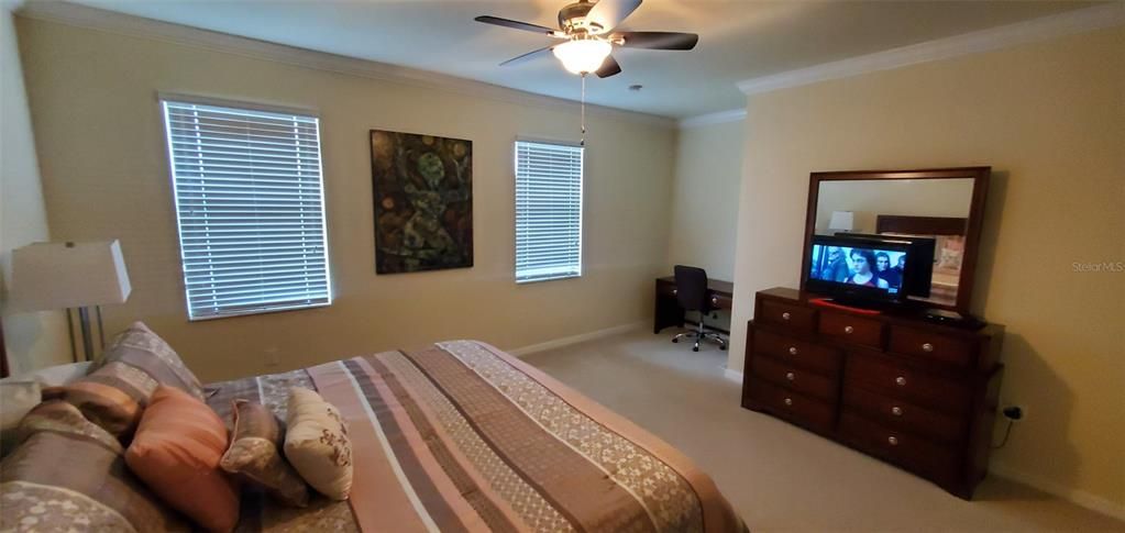 En Renta: $2,500 (3 camas, 2 baños, 1949 Pies cuadrados)