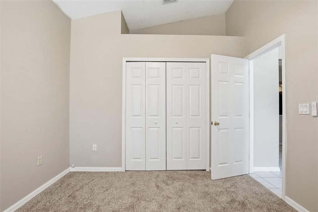 For Sale: $274,900 (3 beds, 2 baths, 2027 Square Feet)