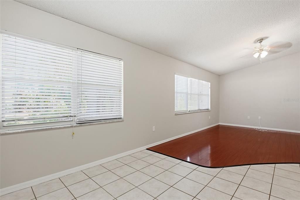 For Sale: $274,900 (3 beds, 2 baths, 2027 Square Feet)
