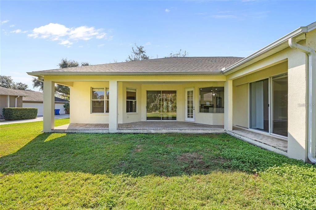 For Rent: $4,315 (5 beds, 3 baths, 3512 Square Feet)