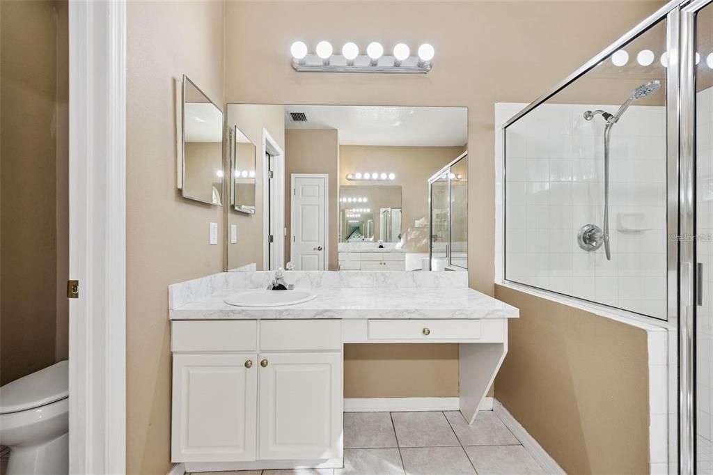 For Rent: $4,315 (5 beds, 3 baths, 3512 Square Feet)