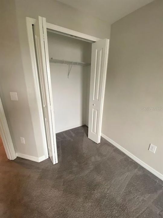 Под контрактом: $1,975 (3 спален, 2 ванн, 1663 Квадратных фут)