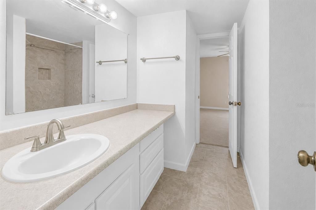 For Sale: $255,000 (3 beds, 2 baths, 1375 Square Feet)